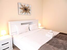 Supreme 2bedroom With Balcony in Business Bay