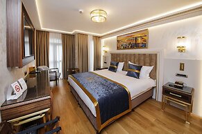 Manors Hotel