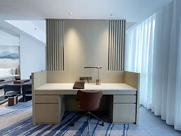 White Swan VYV Hotel