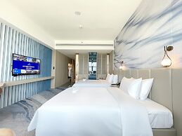 White Swan VYV Hotel