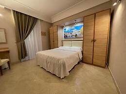 S.P.Q.R. Suite