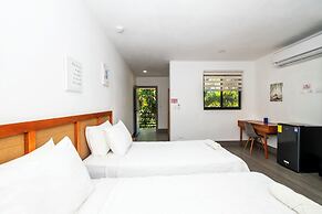 Yuli Hotel