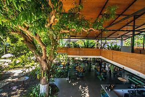 Yuli Hotel