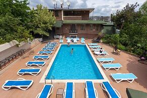 Hotel Beaumonde Garden