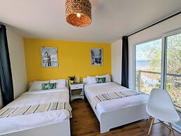 La Plage Motel