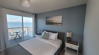 La Plage Motel