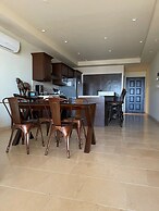 CONDO Q BY TRVL2HM