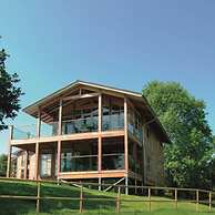 Apple Tree Lodges