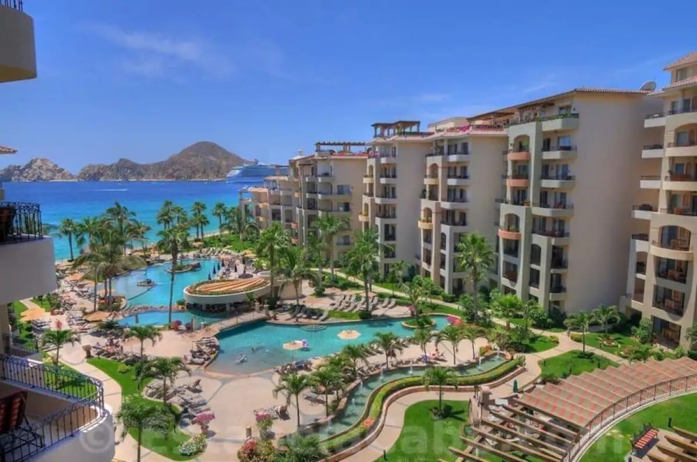 CONDO ESTANCIA BY TRVL2HM