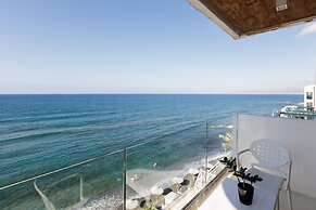 Kahlua Sea View Suites - Adults Only