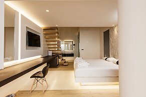 Kahlua Sea View Suites - Adults Only