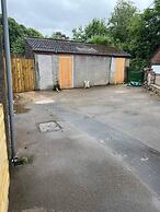 Beautiful 2-bed House in Egremont Milo's Place