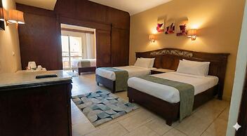 Regency Plaza Aqua Park & SPA