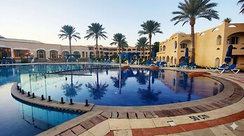 Regency Plaza Aqua Park & SPA