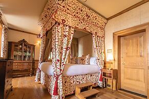 Mingary Castle - Restaurant with Rooms