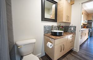 Downie Cottage by Revelstoke Vacations