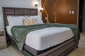 Brickell Apart Hotel