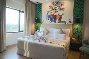 THE CRUZE PREMIUM BOUTIQUE HOTEL