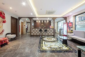 A25 Hotel - 193 Trung Kính