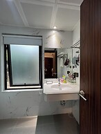 A25 Hotel - 193 Trung Kính