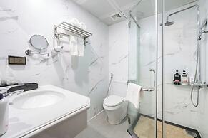 A25 Hotel - 193 Trung Kính