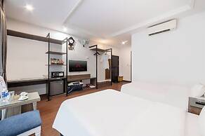 A25 Hotel - 193 Trung Kính