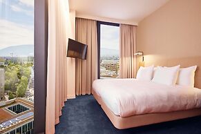 Adina Apartment Hotel Geneva