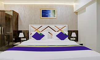 Treebo Premium Golden Bliss Trimurti Nagar Square