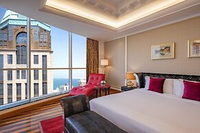 Dusit Hotel & Suites Doha