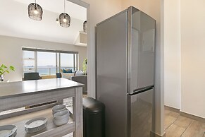 Sea Spray B404 by HostAgents