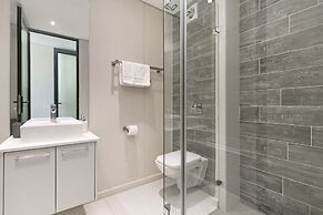 SeaCrest B102 by HostAgents