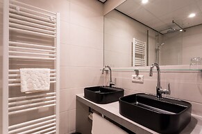 Hotel Zeeuws Licht  Kloeg Collection