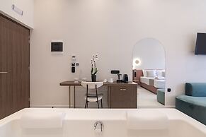 Omma Suites