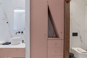 Omma Suites