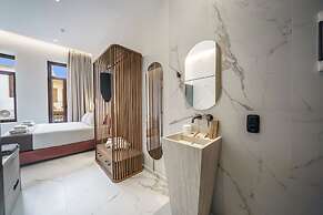 Omma Suites