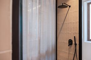 Omma Suites
