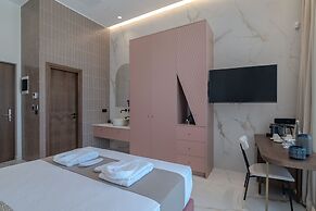 Omma Suites
