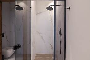 Omma Suites