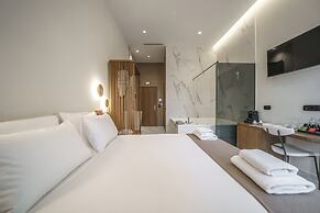 Omma Suites