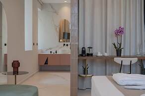 Omma Suites