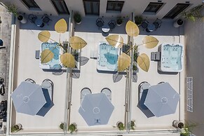 Omma Suites