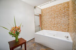 Hotel Mónaco Armenia