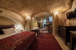 Shiraz Cave Cappadocia