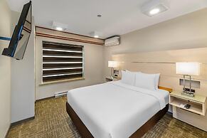 Quality Inn Sunshine Suites