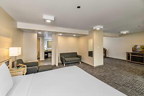 Quality Inn Sunshine Suites