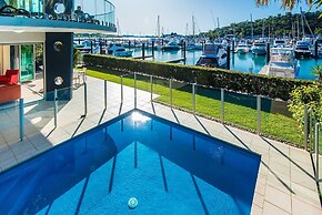 Pavillions 1 - Hamilton Island
