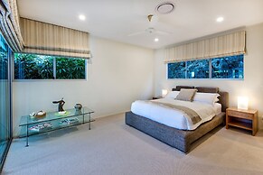 Pavillions 1 - Hamilton Island