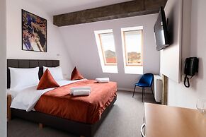 Hotel Urban