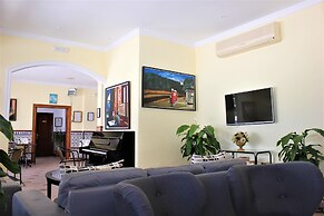Hotel Cabello