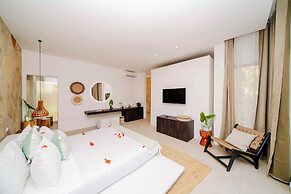 Ycona Luxury Resort